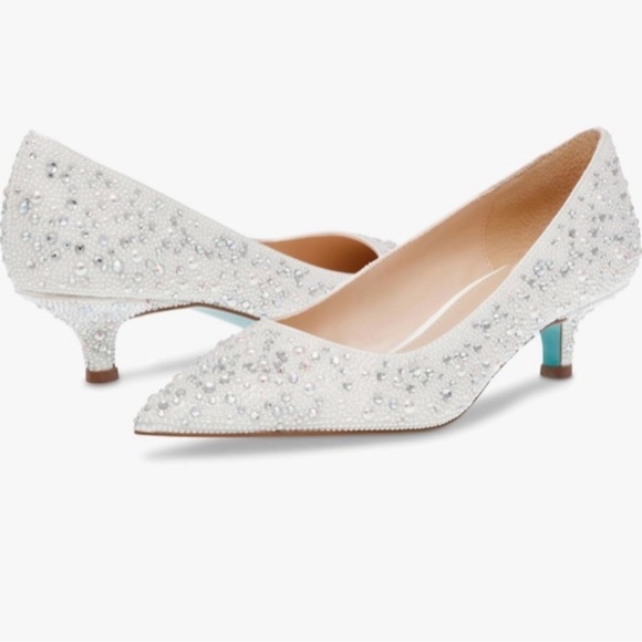 VGUC BETSEY JOHNSON silver Rhinestone Scout Kitten Heel Pumps 6.5m - Picture 1 of 13